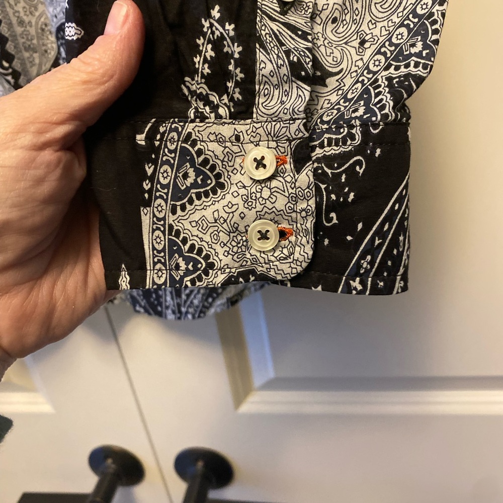 Talbots button up top - Picture 5 of 6